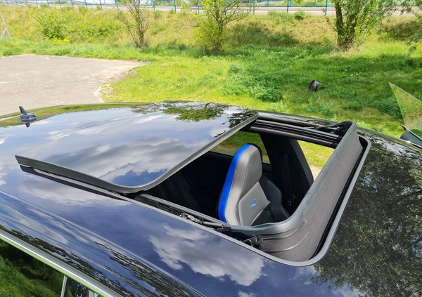 Volkswagen Arteon cena 137760 przebieg: 27300, rok produkcji 2021 z Poznań małe 106